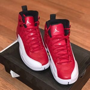 Air Jordan 12 Retro BG